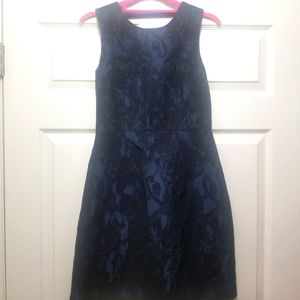 SIZE 6 Cocktail dress with open back